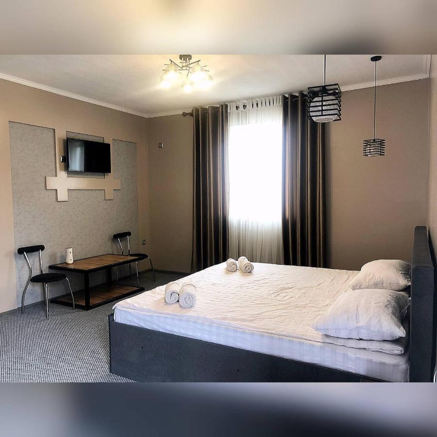 Ave Hotel 오쉬 외부 사진